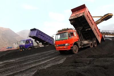 鐵路運輸停擺危機下，攀鋼原燃料供應鏈的挑戰與廣告設計的應對策略